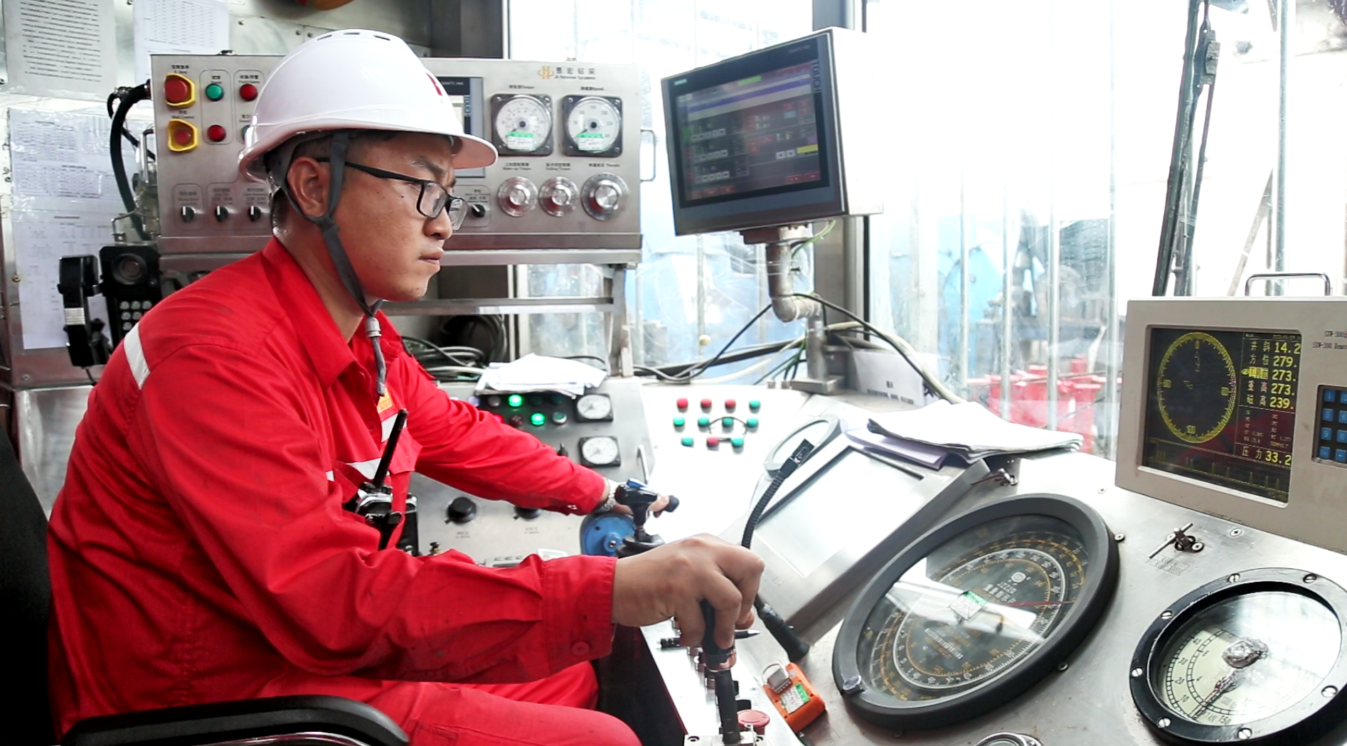 何怀军：用责任心钻进青春十年(图5)